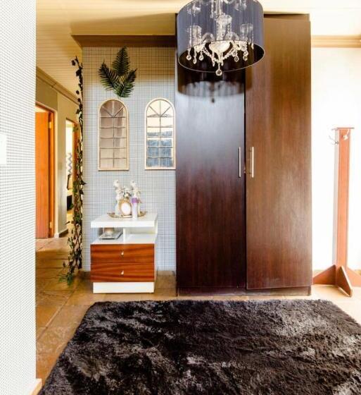 3间卧室的房子, Ishoba Retreat