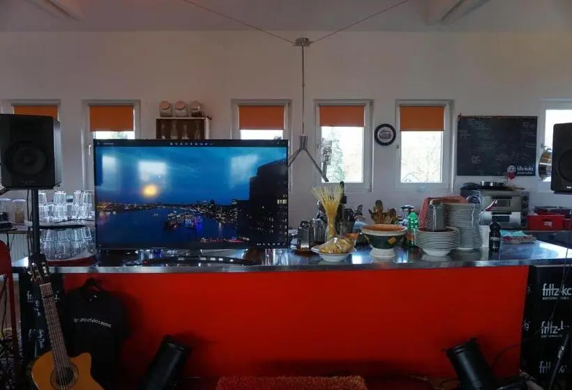 3 Bedroom Apartment, Schönes Loft über Den Dächern