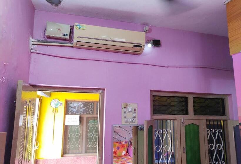 اتاق لوکس, Temple View Guest House