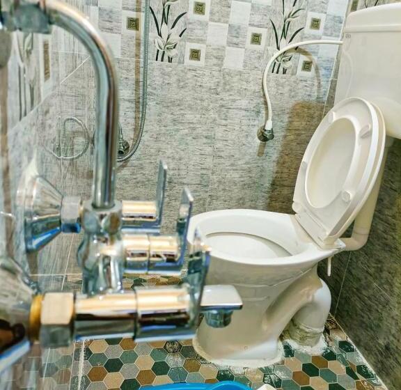 آپارتمان 3 خوابه, Temple View Guest House