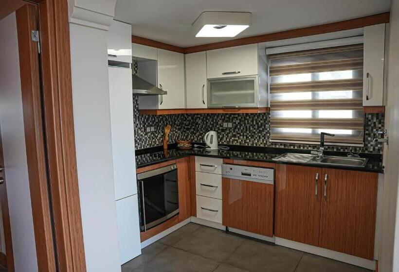 غرفة قياسية إطلالة جانبية علي البحر, Foryou Otuzbeş