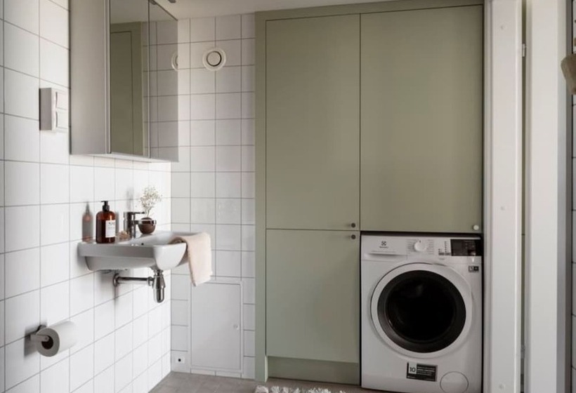 标准工作室, Waterfront Cabins