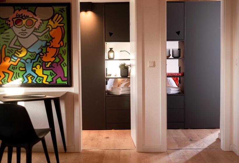 דירת פנטהאוז 1 חדרי שינה, Yokolou Design Apartments