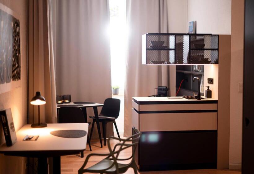 豪华工作室, Yokolou   Design Apartments