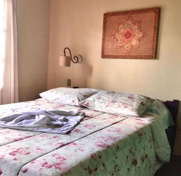 套房, Pousada Querubins