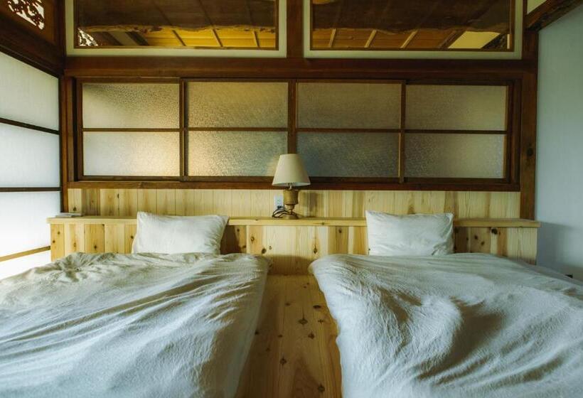 2 Sovrums Hus, Andante 葡萄農家の宿