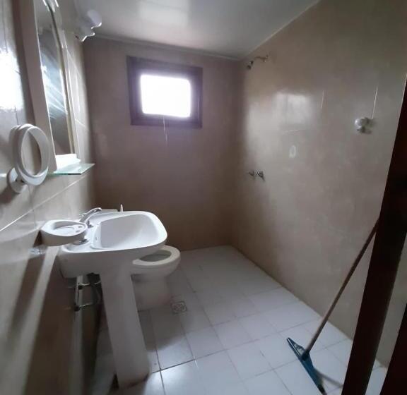 スタンダードルーム, Capri