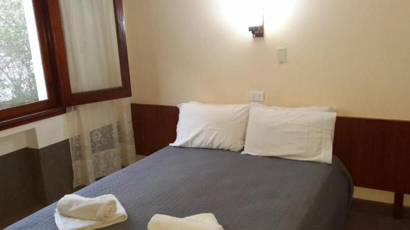 スタンダードルーム, Capri