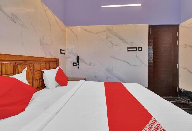 Трехместный Номер Классика, Oyo Flagship Green Park Residency