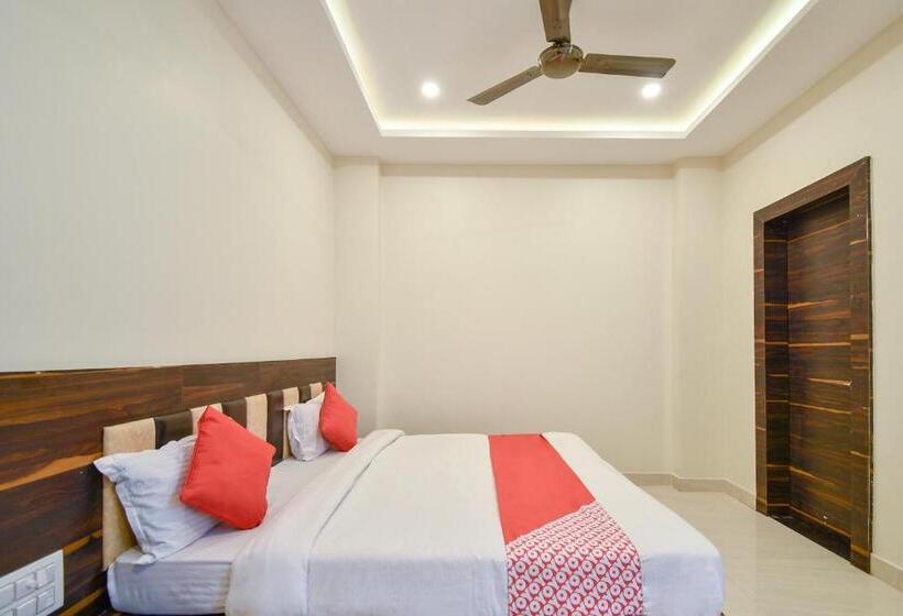 Háromágyas Classic Szoba, Oyo Tulshi Residency