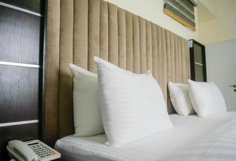 اتاق لوکس با تخت بزرگ, Ocean Park Hotel,lekki Phase 1