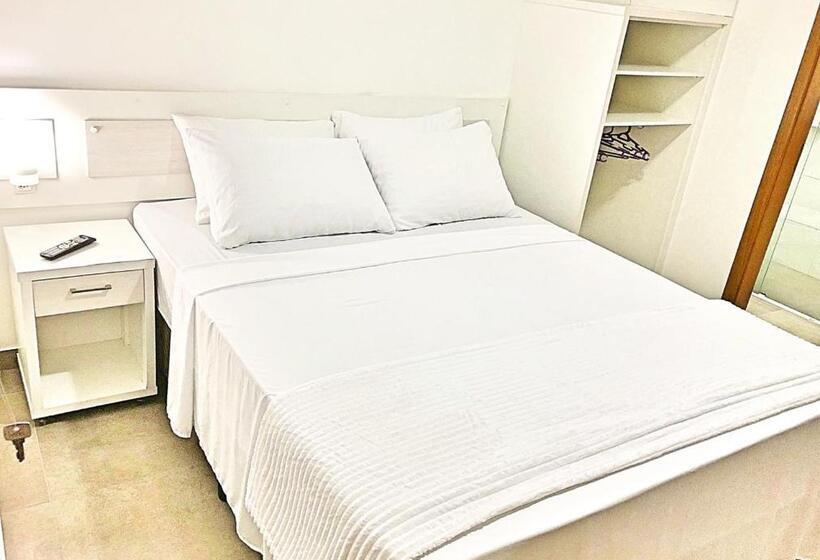 スイート, Casa Das Flores