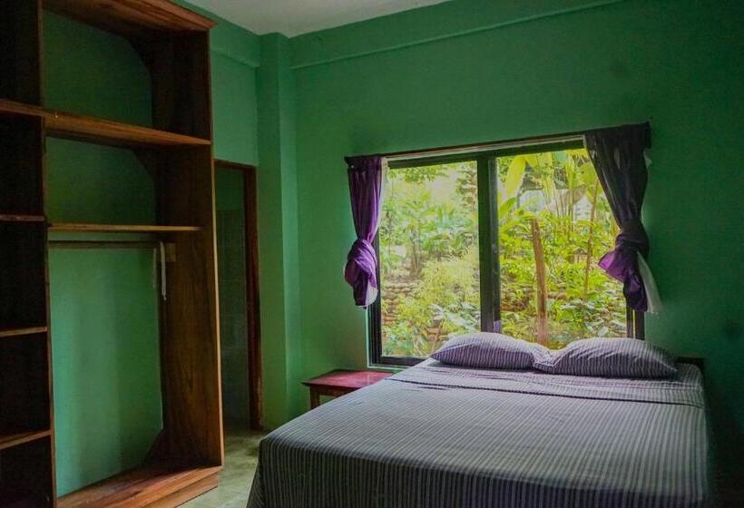 اتاق استاندارد با چشم‌انداز باغ, Hospedaje El Bosquecito