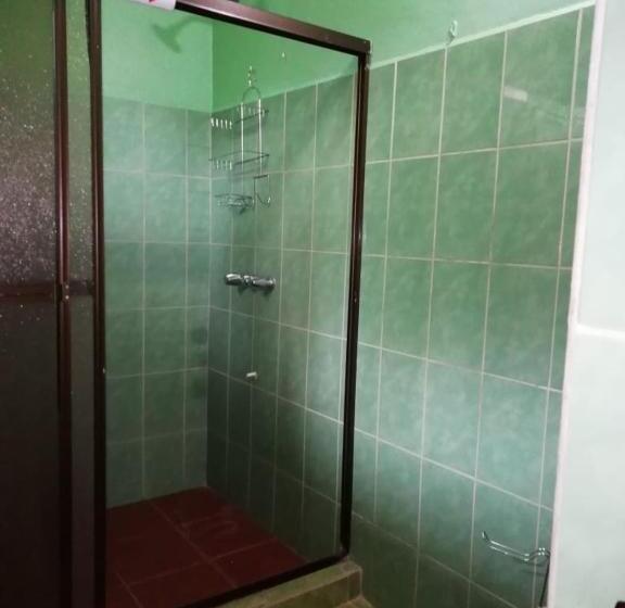 اتاق استاندارد, Hospedaje El Bosquecito