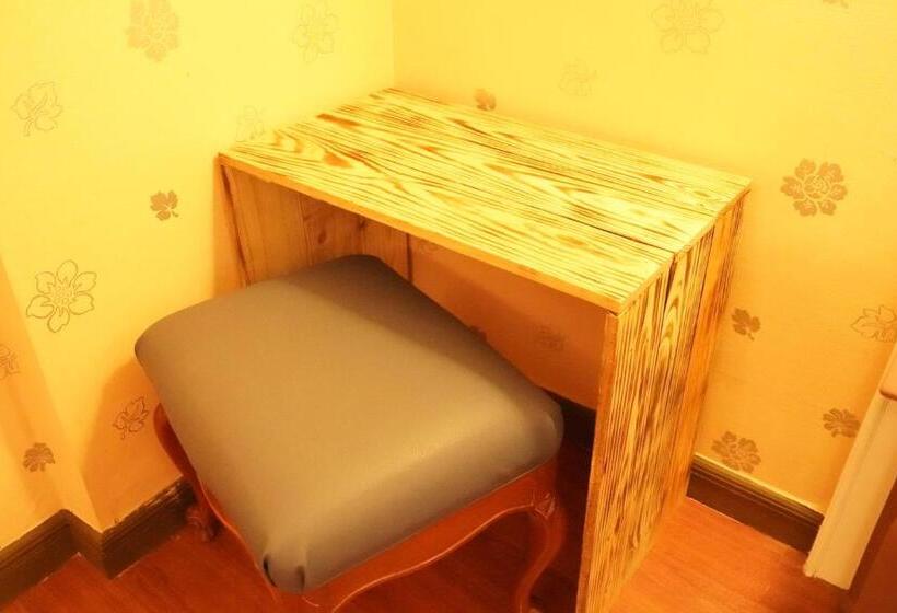 اتاق استاندارد, Kaohsiung Time S