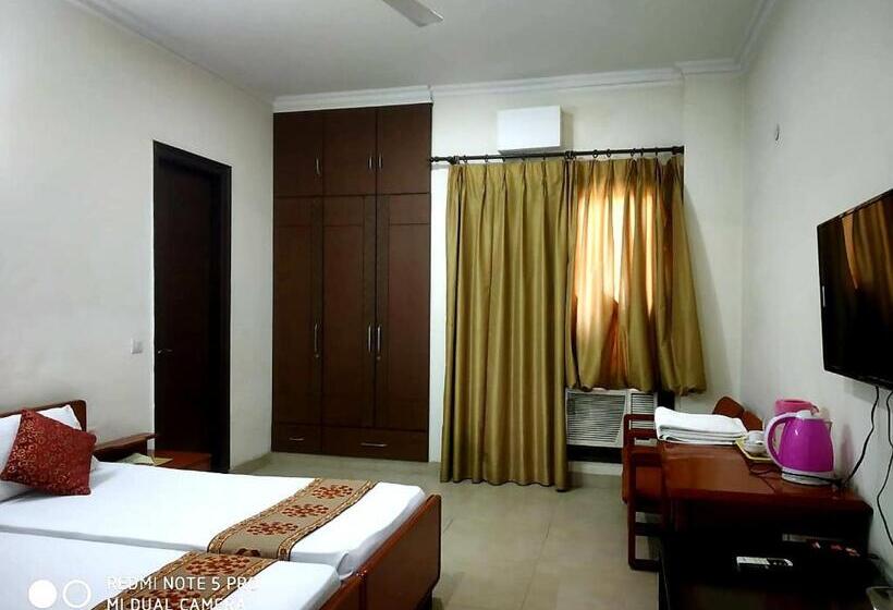 デラックスルーム, Manor Inn Suites Super Deluxe Room
