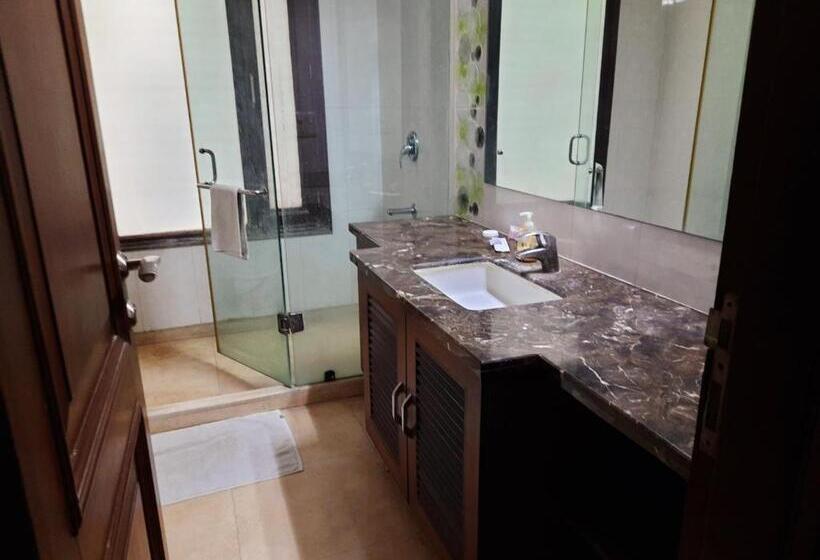 デラックスルーム, Manor Inn Suites Super Deluxe Room