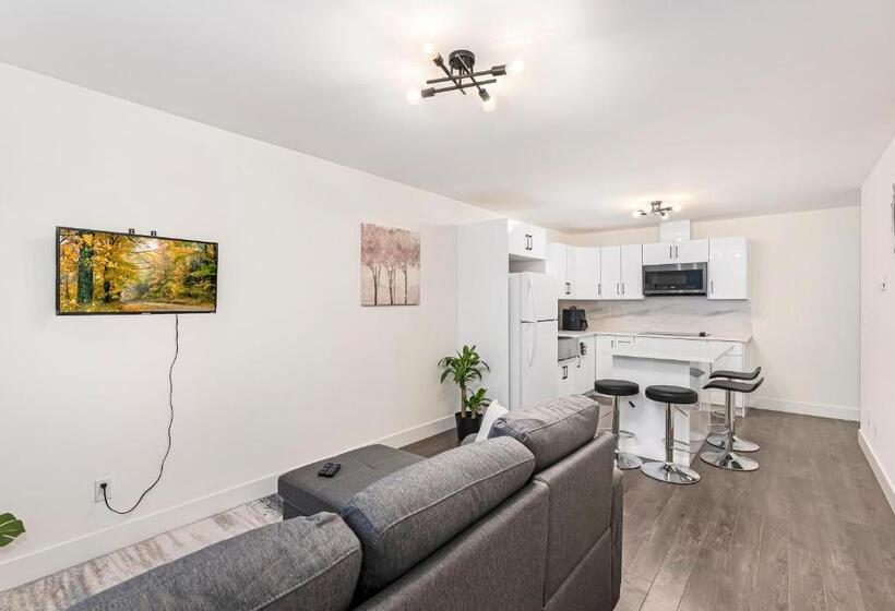 اتاق استاندارد سه تخته با سرویس بهداشتی مشترک, Merv S Lodge