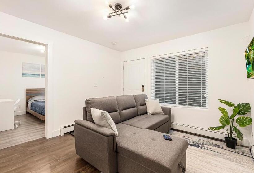 سوییت, Merv S Lodge