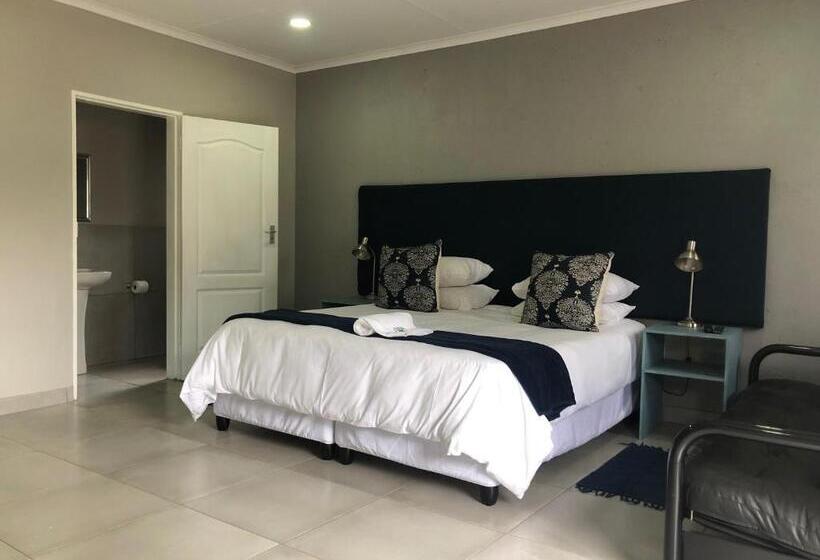 デラックススイート, Odelia Guest House