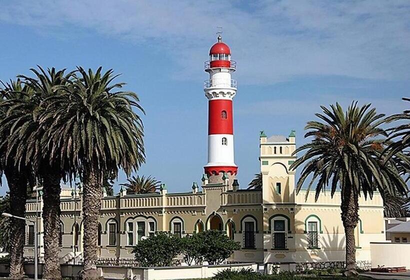 اتاق خانوادگی, Room In Bb Room For 6 Amarachi Guesthouse Spitzkoppe