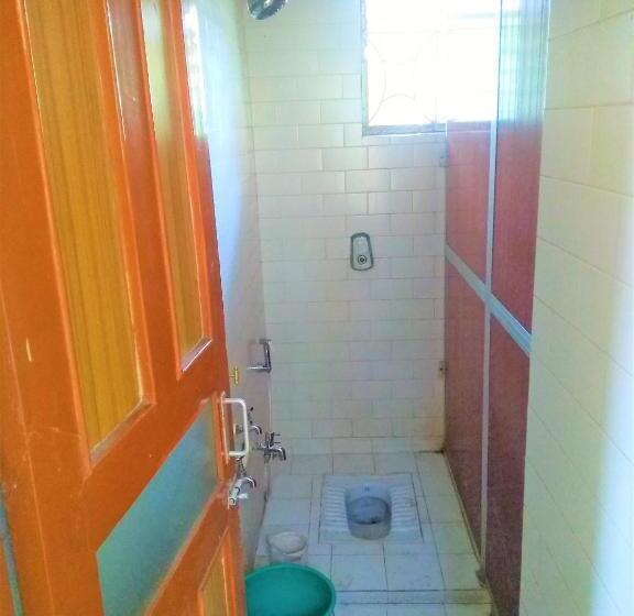 غرفة قياسية ثلاثية, Stay Goa