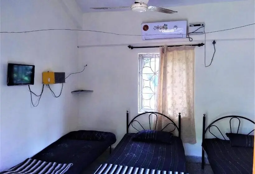 Chambre Triple Standard, Stay Goa