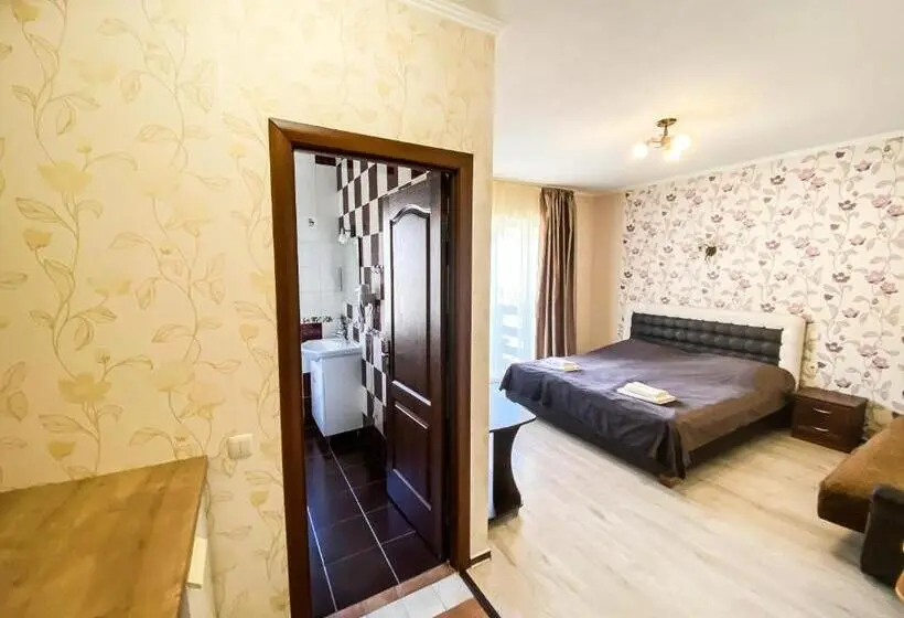 Habitació Quàdruple Estàndard, Veronika