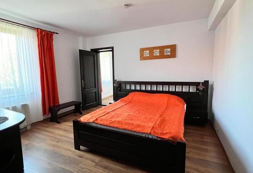 Семейный Номер, Pensiunea Eden