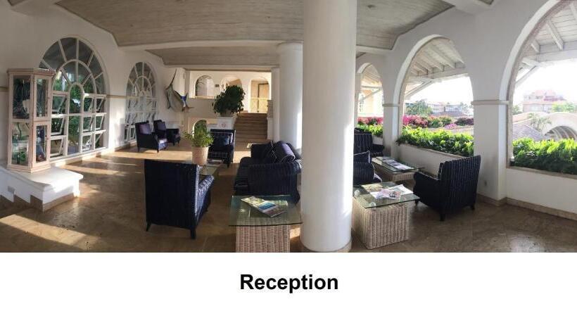 آپارتمان 1 خوابه با چشمانداز دریا, Port St Charles Unit 248