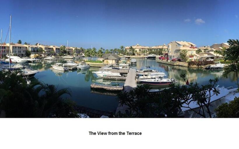 آپارتمان 1 خوابه با چشمانداز دریا, Port St Charles Unit 248