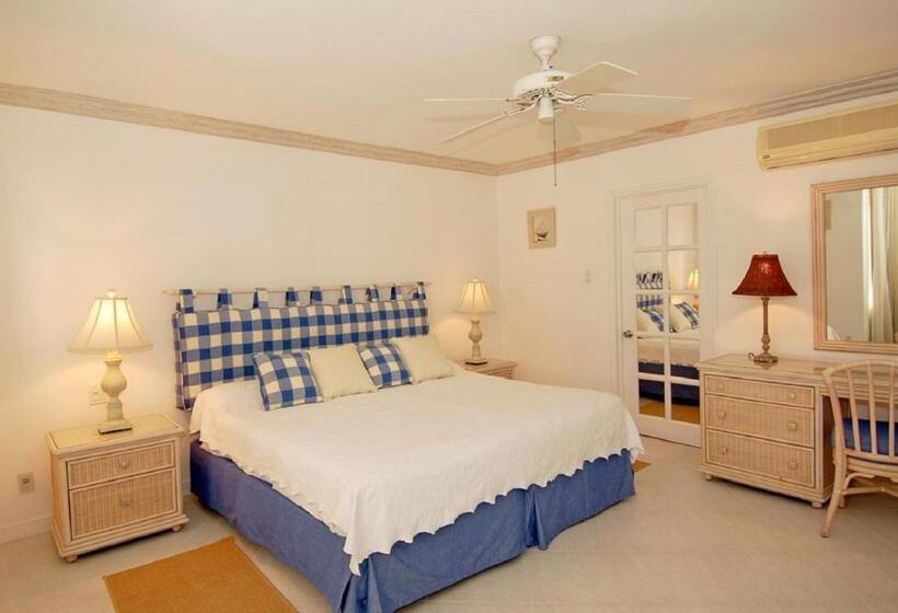 آپارتمان 1 خوابه با چشمانداز دریا, Port St Charles Unit 248