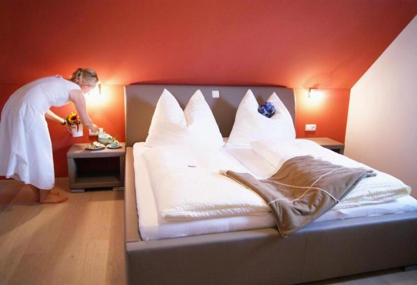 컴포트 룸, Taferne In Köstendorf   Ferienwohnung Monteurzimmer