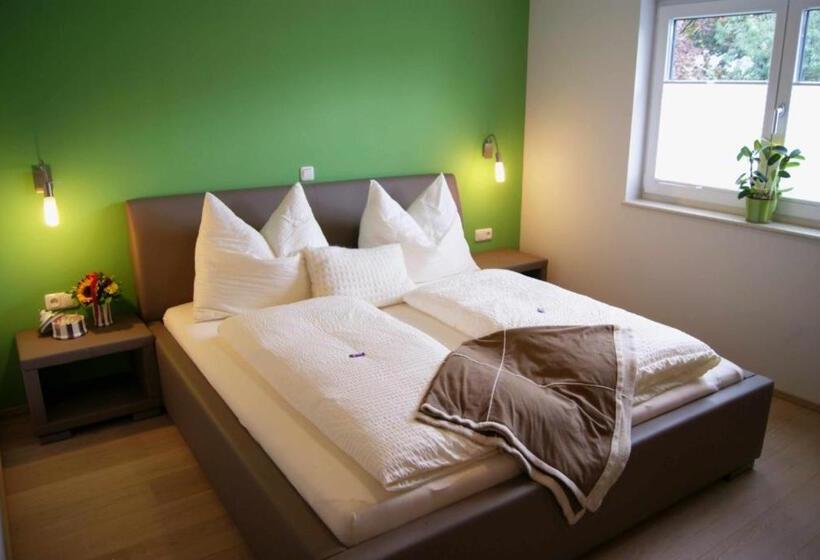 חדר קומפורט, Taferne In Köstendorf Ferienwohnung Monteurzimmer