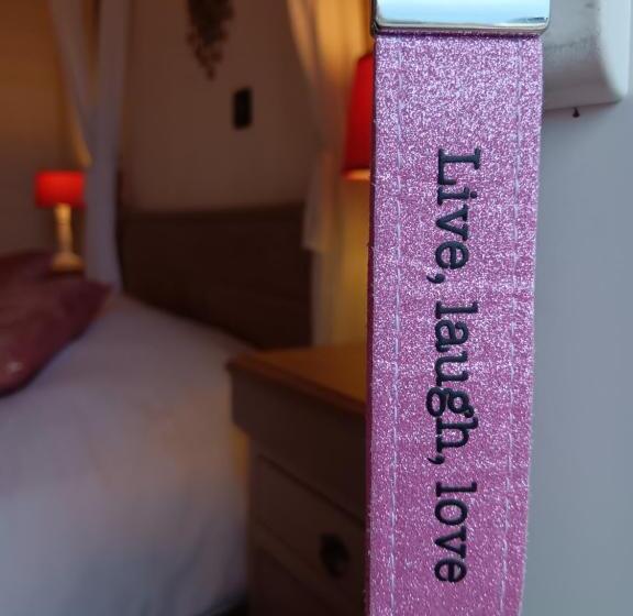 스탠다드 룸 킹사이즈 침대, B&b Quarterhouse