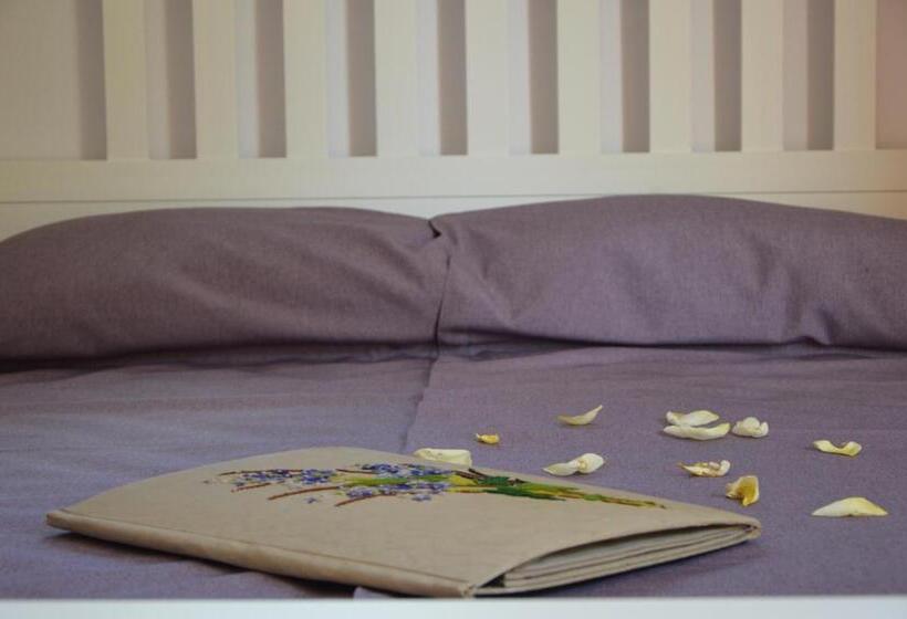 חדר לארבעה סטנדרטי עם נוף לגינה, La Collina Di Montecchio