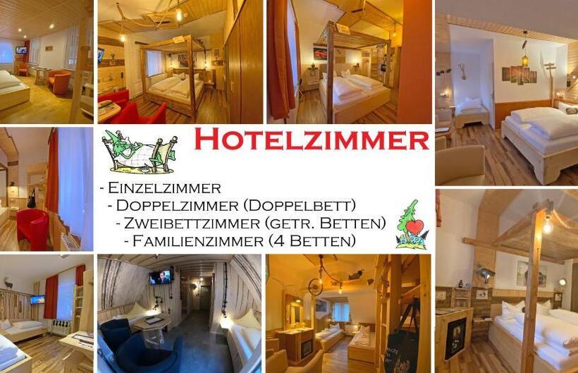 Номер Стандарт с Балконом, Erlebnishotel & Restaurant Fichtenhäusel Am Pöhlagrund