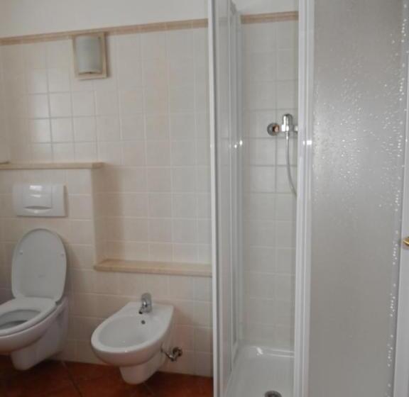 스탠다드 트리플 룸, Albergo Du Soleil