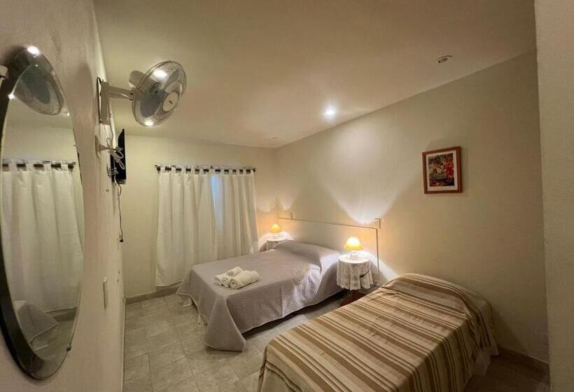 غرفة قياسية ثلاثية, Alfonso Nuevo Dueño