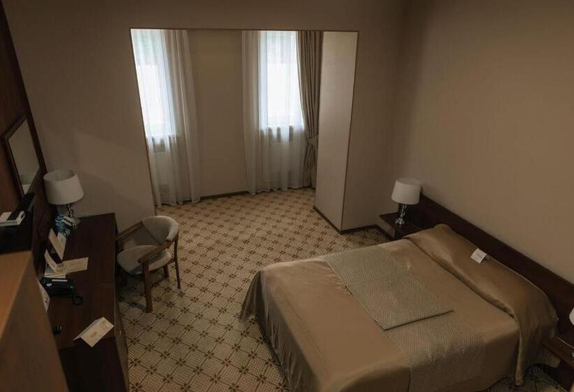 اتاق استاندارد یک نفره, Medeu