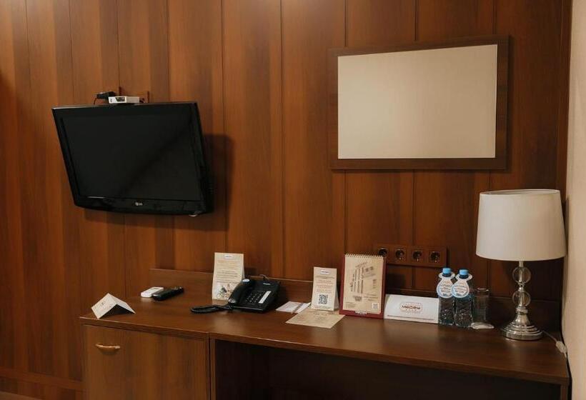 اتاق استاندارد یک نفره, Medeu