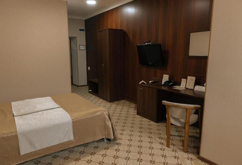 اتاق استاندارد یک نفره, Medeu