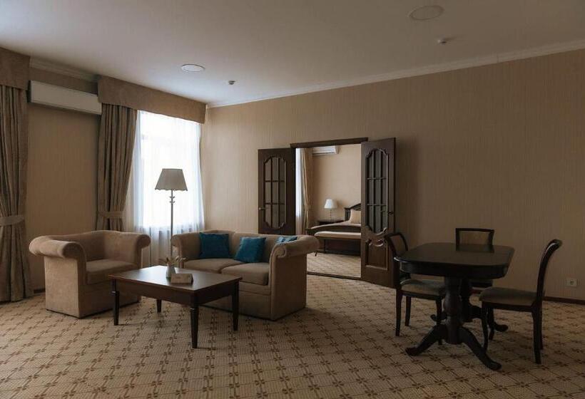 اتاق لوکس, Medeu