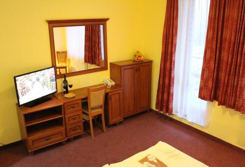 带阳台的豪华间, Penzión Limba Donovaly