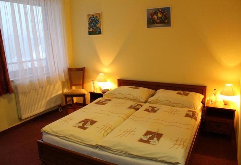 带阳台的豪华间, Penzión Limba Donovaly