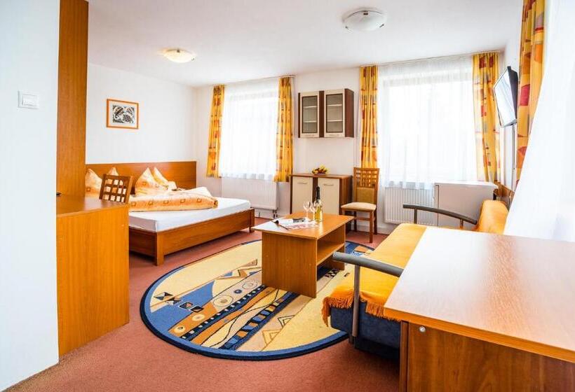 豪华家庭房间, Penzión Limba Donovaly