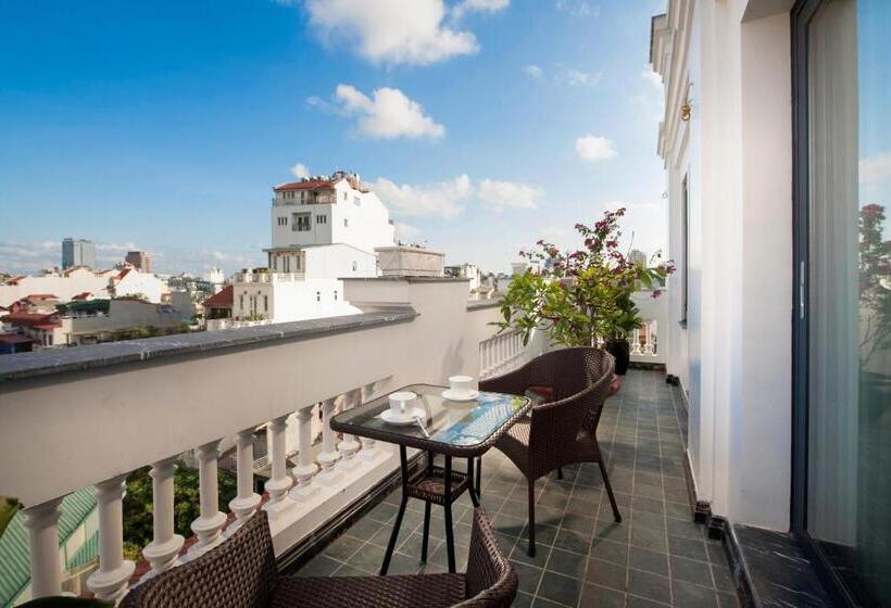 سوئیت با وان آب گرم, Peridot Gallery Classic