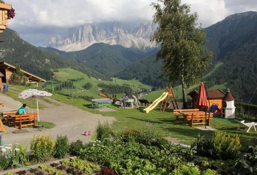 آپارتمان 1 خوابه, Pineiderhof