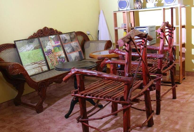 Семейное Бунгало, Kamlo Beach Resort