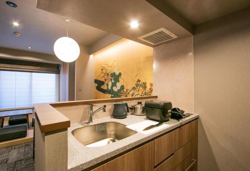 اتاق استاندارد چهار تخته, Minn Gionsanjo